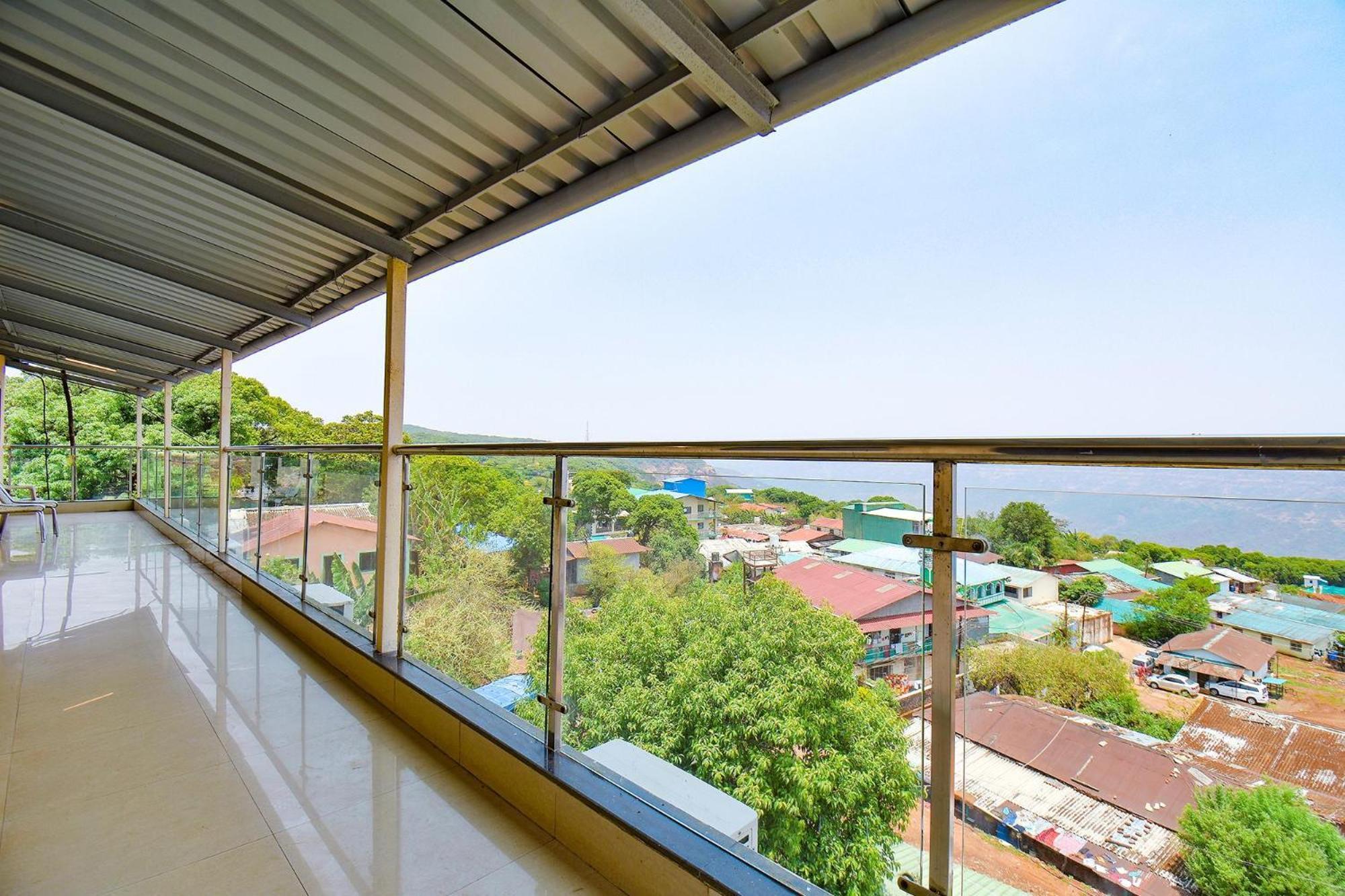 Fabhotel Bright Holidays Mahābaleshwar Екстериор снимка